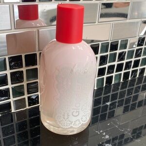 Glossier 100ml